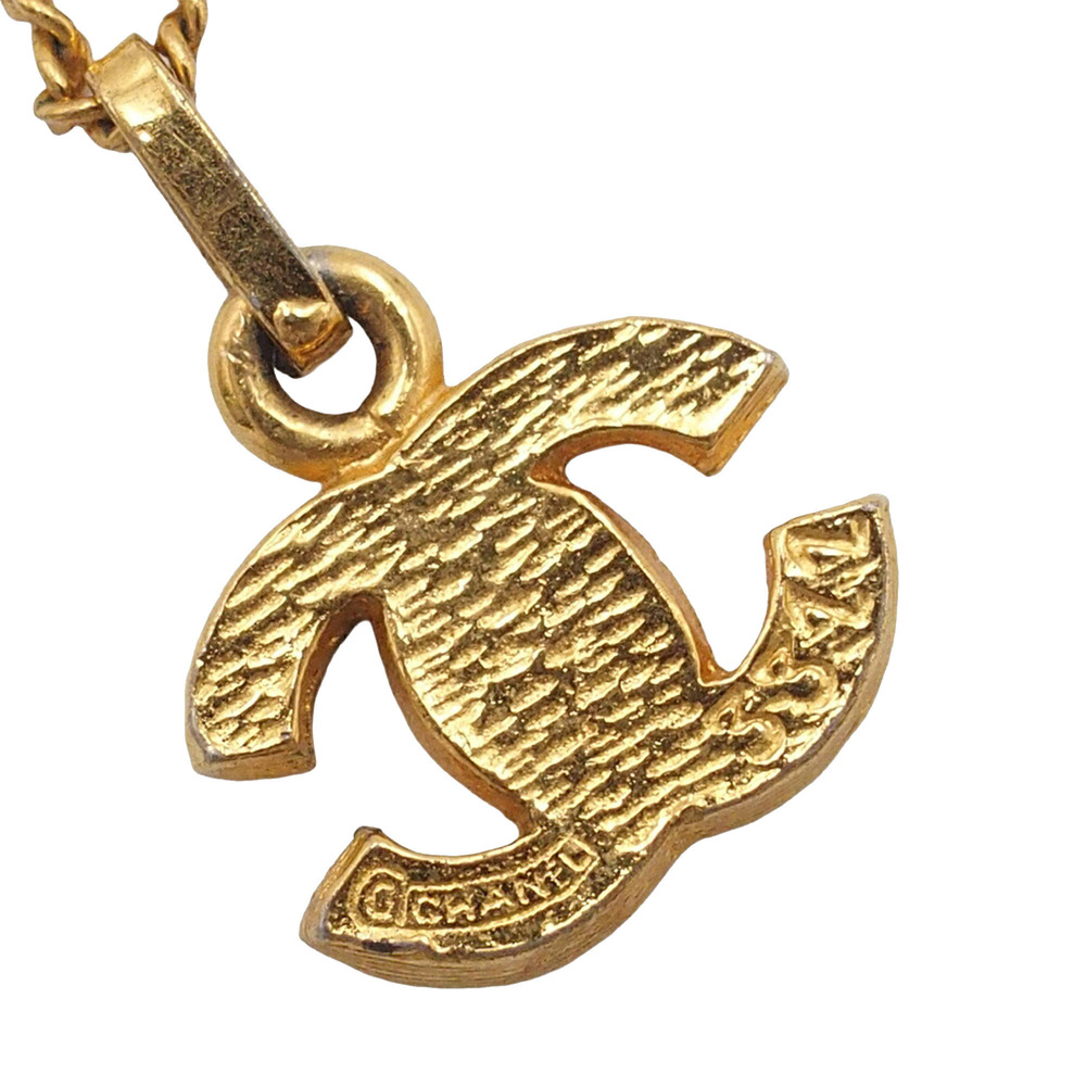 Pre-Loved Chanel CC Gold Plated Strass Pendant Necklace - Picture 4 of 10